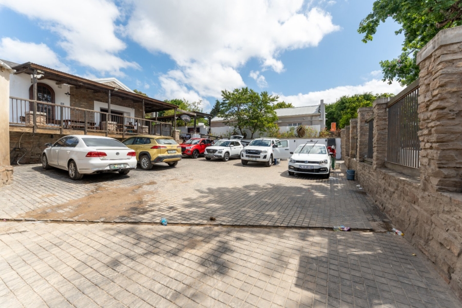 Commercial Property for Sale in Grahamstown Central Eastern Cape